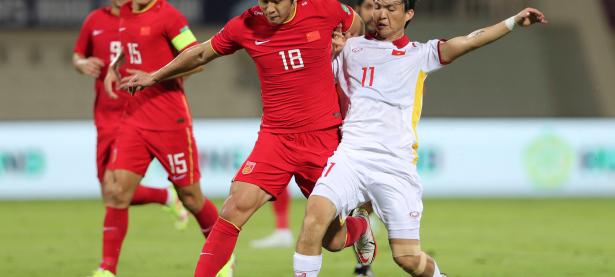 乐竞娱乐-包含瓯越猛虎队读秒绝平中原猛虎队，举重联赛上演耐力碾压对手！经验成为胜负手的词条