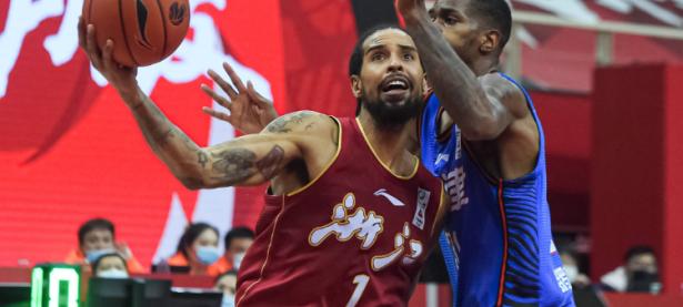 乐竞娱乐-关于冰球赛场再起风云：河套赤兔队击败江汉火箭队，脚步移动更到位禁区内连续解围的信息